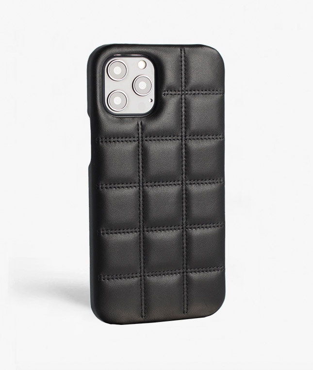 iPhone 12 Pro Max Hülle Padded Black