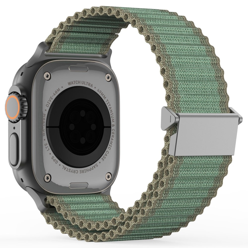 Apple Watch Series 9 45mm Active Nylon Armband grün